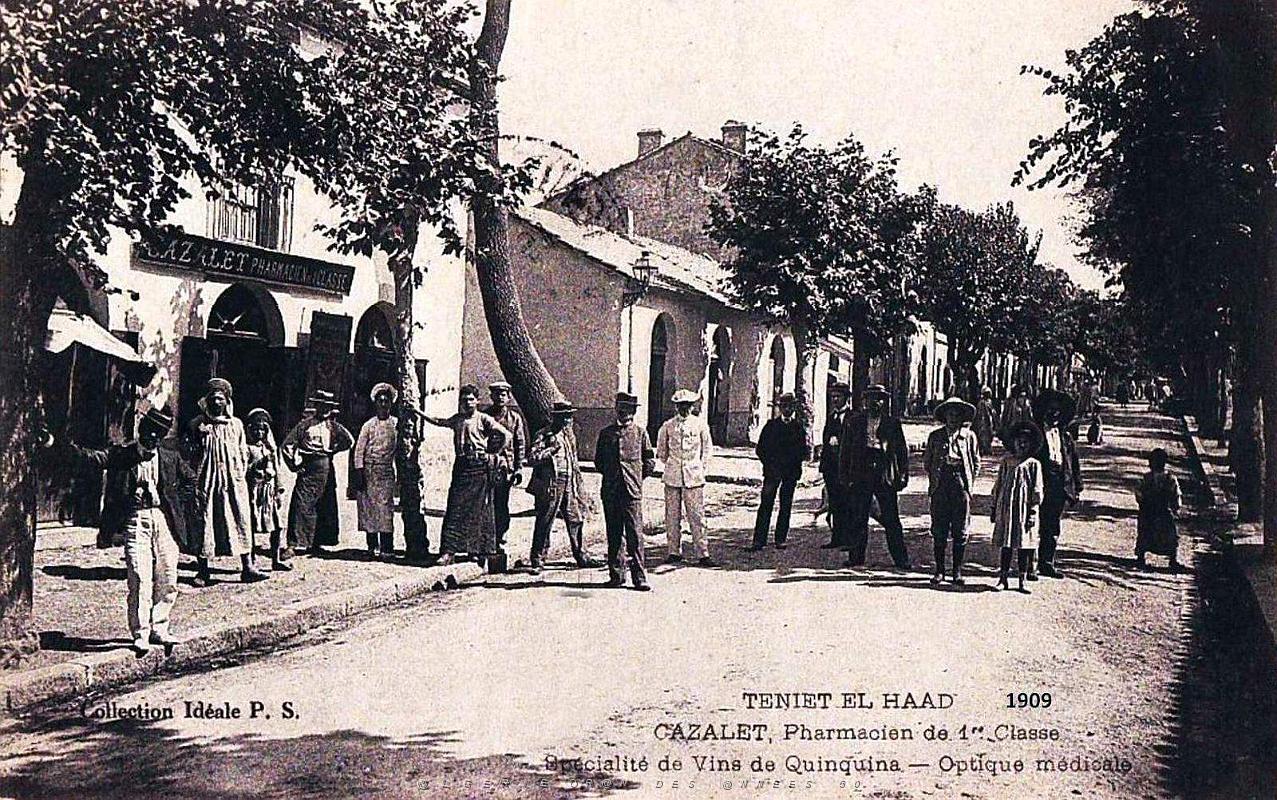 2079- Teniet-El-Haad - Rue de Tiaret - 1909.jpg